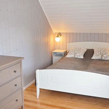Дом отдыха Three-bedroom Holiday In Hundested 2 *
