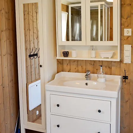 Three-bedroom Holiday In Hundested 2 Tatil Evi *